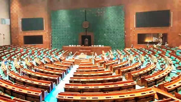 Lok Sabha Speaker: ప్రధాని మోదీ లేకుండా ఎన్డీఏ నేతల భేటీ.. స్పీకర్, డిప్యూటీ స్పీకర్ ఎంపికపై చర్చ