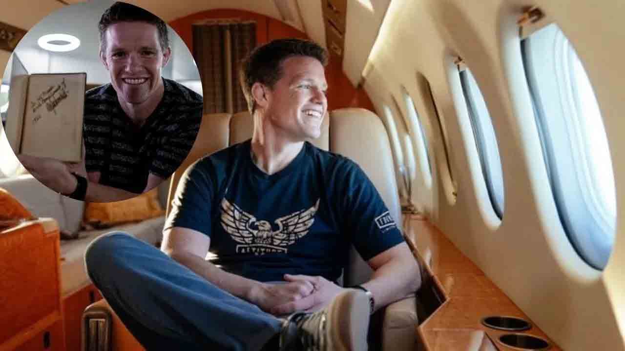 Trending News: ఆ పుస్తకం విలువ రూ. 11 కోట్లు.. దాన్ని కొనుగోలు చేసేందుకు ప్రైవేట్ విమానంలో వెళ్లిన వ్యక్తి!