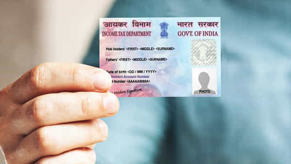PAN Card: మీకు ఒకటి కంటే ఎక్కువ పాన్ కార్డులున్నాయా..? ఈ విషయాలు మస్ట్గా తెలుసుకోండి..