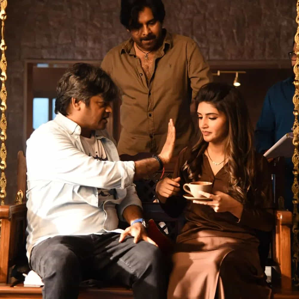 పుట్టినరోజు పూర్తయ్యాక, దసరా వేడుకలు కూడా మొదలయ్యాక ఓజీ సినిమాకు కాల్షీట్ ఇచ్చే ఆలోచనలో ఉన్నారట పవర్స్టార్. రీసెంట్గా ఆయన్ని కలిసిన ప్రొడ్యూసర్స్ తోనూ ఈ విషయాన్నే చెప్పారని టాక్.