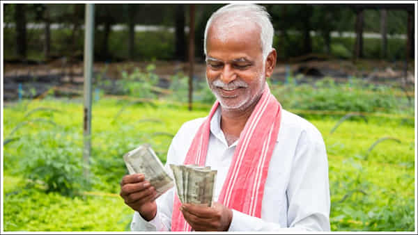 PM Kisan: రైతులకు గుడ్ న్యూస్.. పీఎం కిసాన్ నిధుల విడుదల.. సింగిల్ క్లిక్తో స్టేటస్ తెలుసుకునే అవకాశం