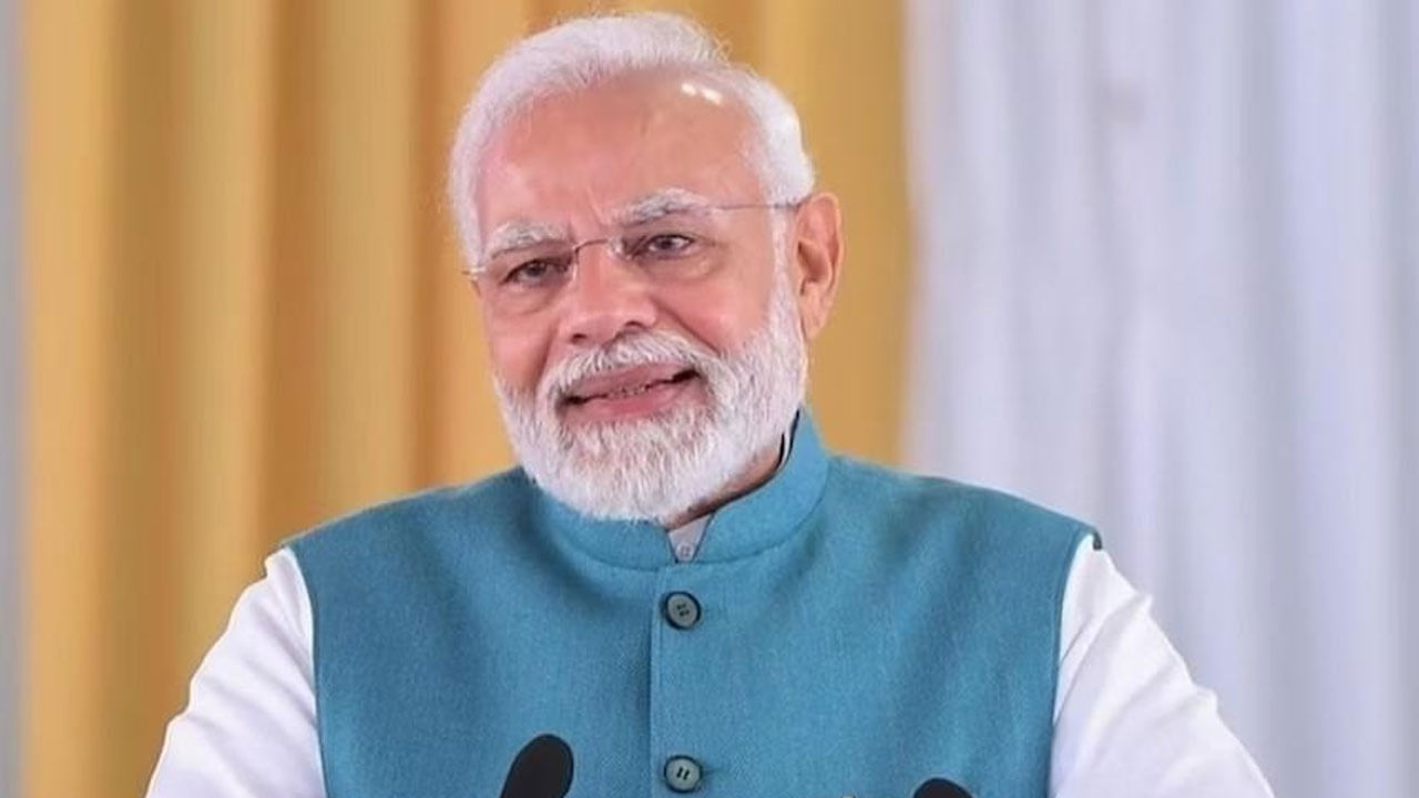 PM Modi: జమ్మూ కశ్మీర్‎లో పర్యటించనున్న ప్రధాని మోదీ.. వేలాది కోట్ల అభివృద్ది పనులకు శ్రీకారం..