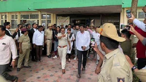 Prajwal Revanna: ప్రజ్వల్ రేవణ్ణకు మరో షాక్.. జూన్ 10 వరకు సిట్ కస్టడీ పొడిగింపు..!