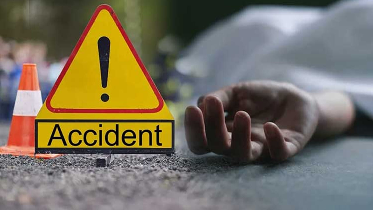 Road Accident: కృష్ణా జిల్లాలో ఘోర రోడ్డు ప్రమాదం.. కంటైనర్‌ను ఢీకొట్టిన బోలెరో! ఆరుగురు మృతి