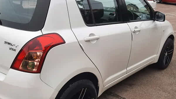 Cars: మీ పాత కారు అమ్మే ప్లాన్లో ఉన్నారా.? ఇలా చేస్తే ఎక్కువ ధర వస్తుంది