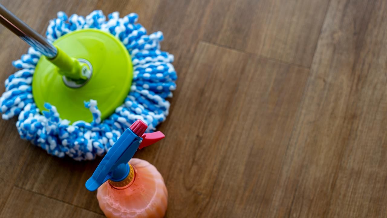 Tiles Cleaning Tips: టైల్స్ని ఇలా క్లీన్ చేశారంటే.. మెరవడం పక్కా..