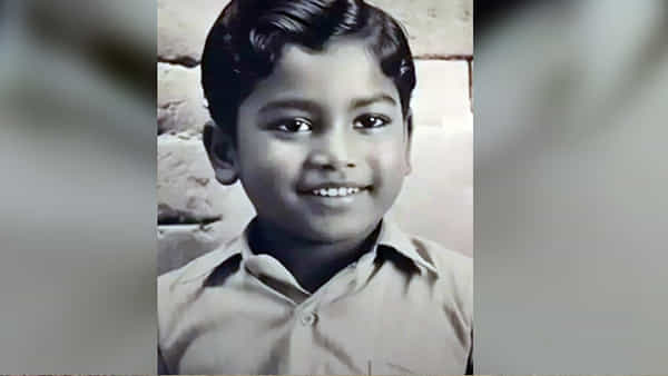 Tollywood: ఈ బుడ్డోడిని గుర్తు పట్టారా? సపోర్టింగ్ రోల్స్ నుంచి స్టార్ హీరో దాకా.. యాక్టింగ్లో తోపు అంతే