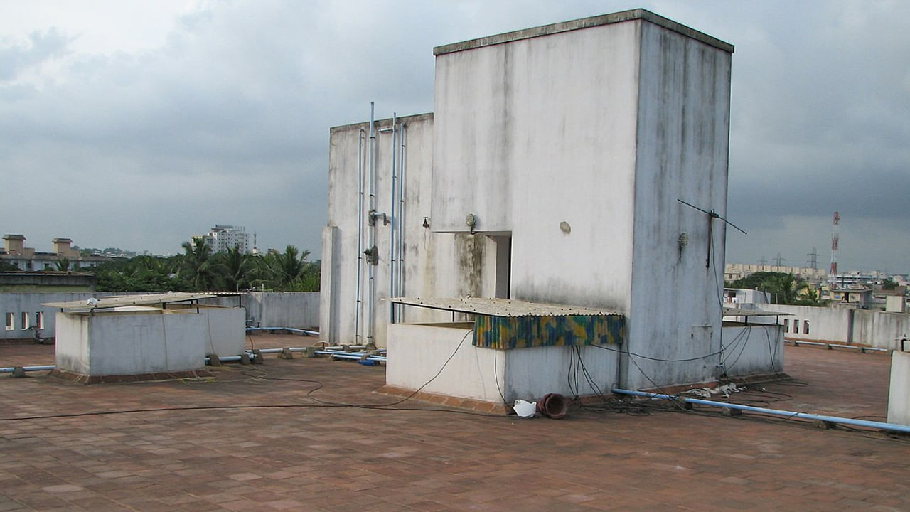 Vastu Tips: టెర్రస్పై ఈ వస్తువులు పెడుతున్నారా.? వెంటనే తీసేయకపోతే..