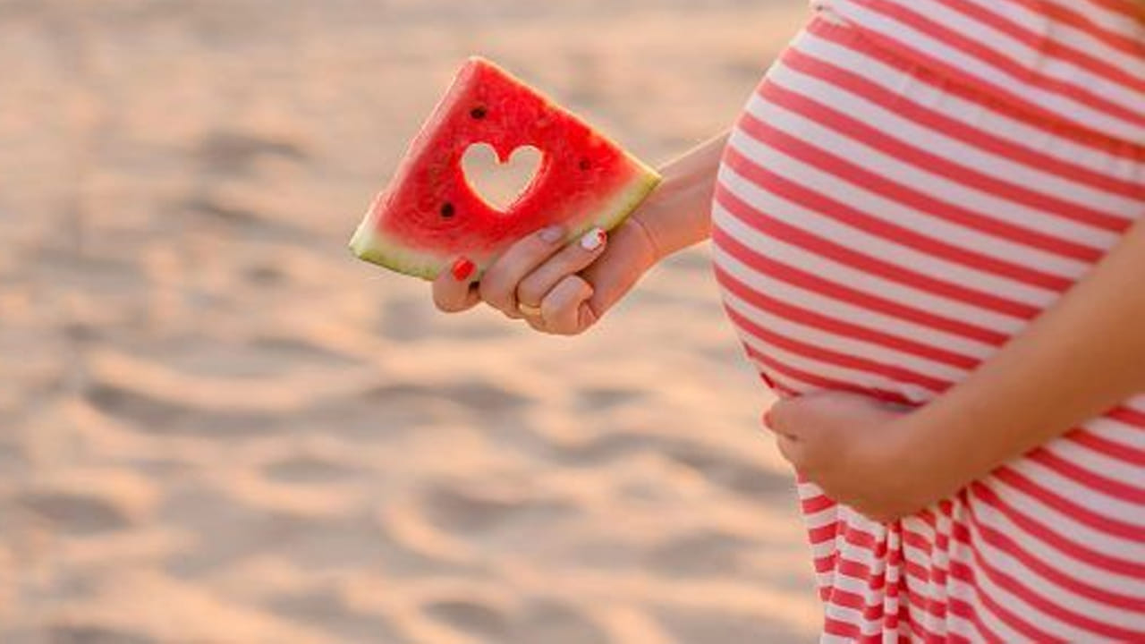 Pregnancy: గర్భిణీలు పుచ్చకాయ తినడం మంచిదేనా.? నిపుణులు ఏమంటున్నారంటే