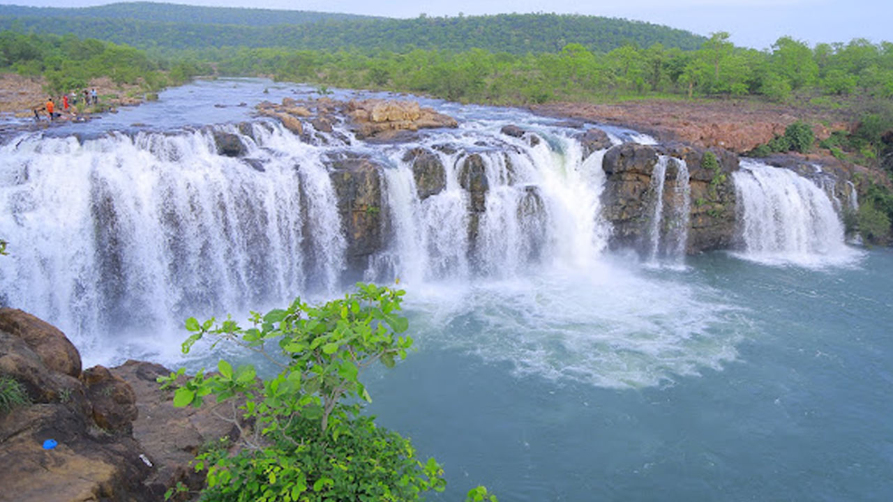 Bogatha waterfall: ప్రకృతి ప్రేమికులను రా..రమ్మంటున్న బొగత జలపాతం.. కానీ బీ అలెర్ట్