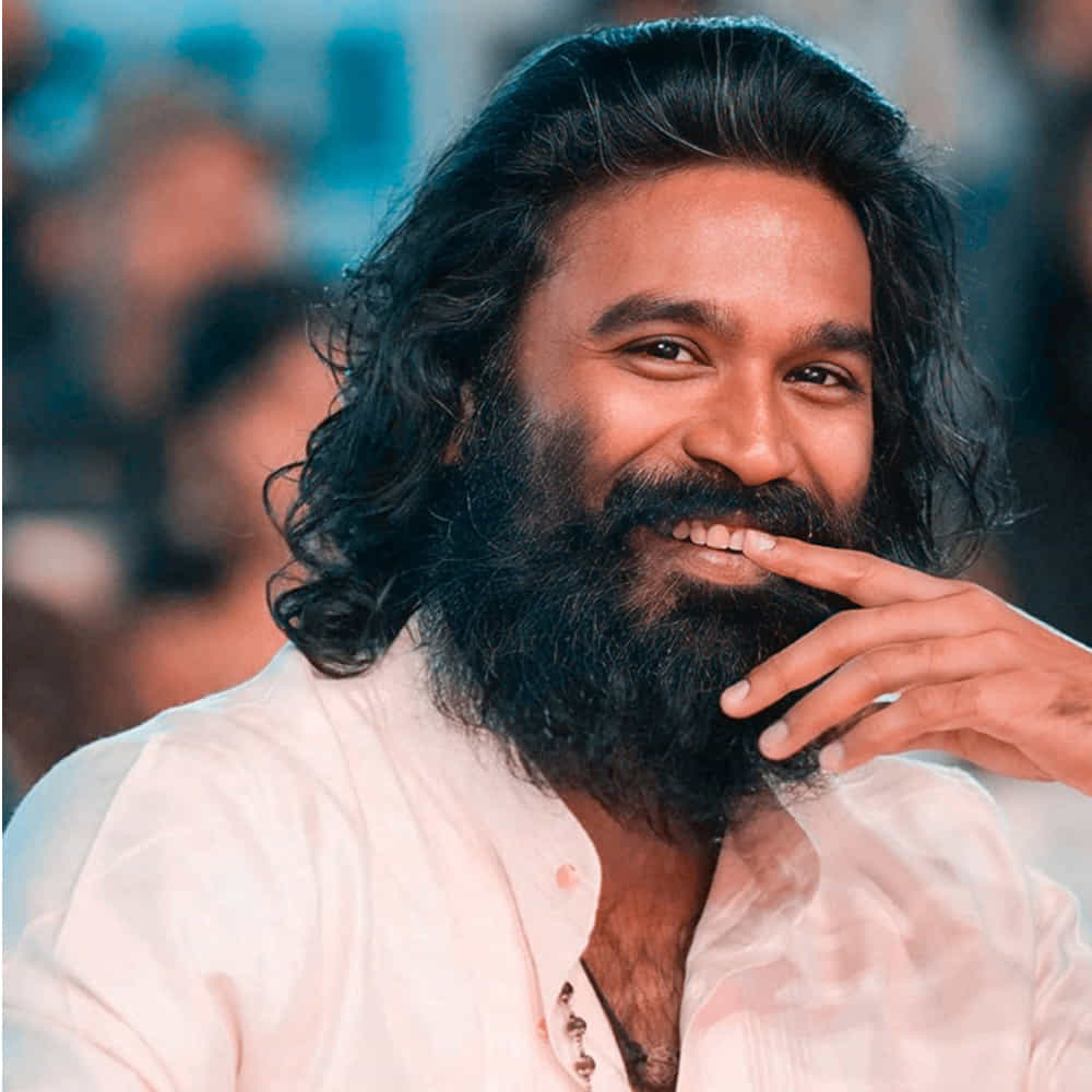 ధనుష్‌ ఇప్పుడు కెరీర్‌లో కీ ఫేజ్‌లో ఉన్నారు. నటుడిగా 50 సినిమాలు పూర్తి చేసుకుంటూ, డైరక్షన్‌ చేస్తూ, నార్త్ - సౌత్‌ తేడా లేకుండా అన్నీ చోట్లా మార్కెట్‌ క్రియేట్‌ చేసుకుంటూ యమాబిజీగా ఉన్నారు. సరిగ్గా ఈ టైమ్‌లోనే ఆయన టాలీవుడ్‌ మీద ఫోకస్‌ చెదరకుండా చూసుకుంటున్నారు. సార్‌ సినిమాతో తెలుగులో వచ్చిన హిట్‌ సౌండ్‌ అంతలా నచ్చింది ఆయనకు. 