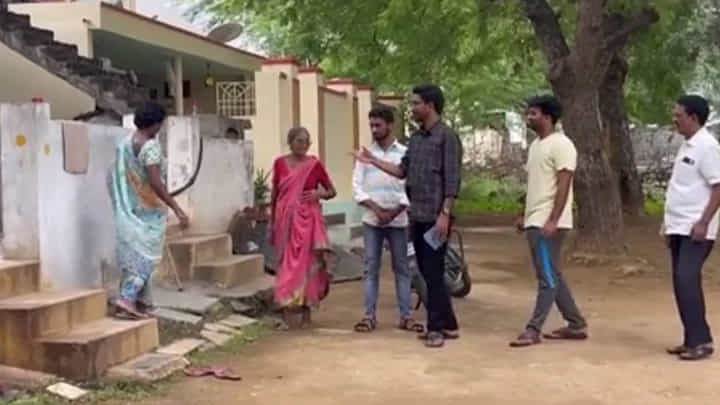 AP News: ప్రకాశం జిల్లాలో భూకంపం.. భయంతో బయటకు పరుగులు తీసిన జనం AP News: ప్రకాశం జిల్లాలో భూకంపం.. భయంతో బయటకు పరుగులు తీసిన జనం