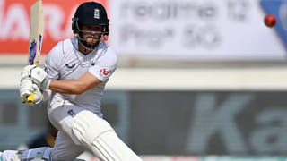 Video: కొడుకుతో కలిసి లండన్ వీధుల్లో కోహ్లీ షాపింగ్.. ఏం కొంటున్నాడో తెలుసా?