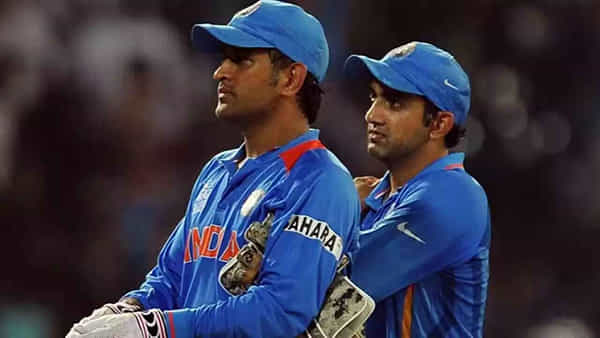 Gambhir vs Dhoni: ధోని ఫేవరేట్ ప్లేయర్లను పక్కన పెట్టేసిన గంభీర్.. ఆనాటి గొడవలకు కోచ్గా కసి తీర్చుకుంటున్నాడా?