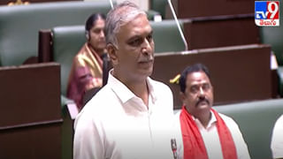 మత్తడి దూకిన చేపలు.. పండగ చేసుకుంటున్న ఊరి జనం.. ఎక్కడో కాదండోయ్..