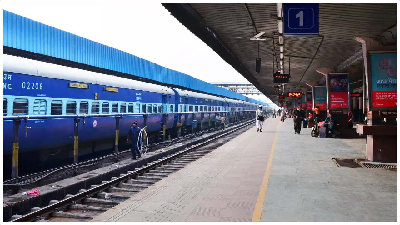 Indian Railways: రైల్లో ఇలా చేస్తే అరెస్టు.. భారత రైల్వే సంచలన నిర్ణయం