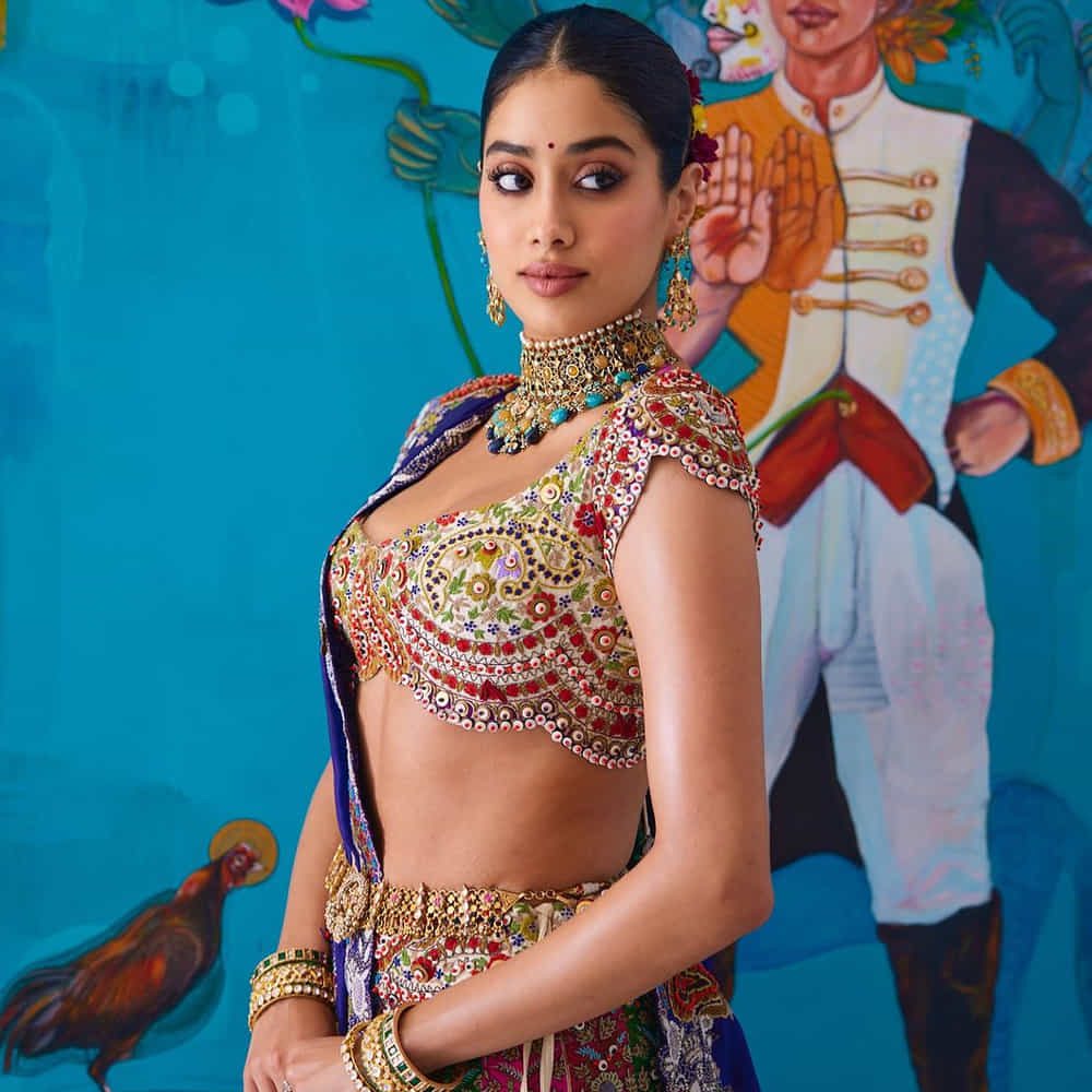 కానీ జాన్వీతో తనకు ఎలాంటి ఫ్రెండ్ షిప్ లేదని.. అయినా దర్శకుడికి కావాల్సిన విధంగా వర్క్ చేశామని అన్నారు జాన్వీ మంచి నటి అని.. పాత్ర పరిధి మేరకు చక్కగా నటిస్తుందని అన్నారు. దేశభక్తి కథాంశంతో ఇండియన్ ఫారెన్ సర్వీసెస్ నేపథ్యంలో సాగే థ్రిల్లర్ మూవీ ఉలఝ్.