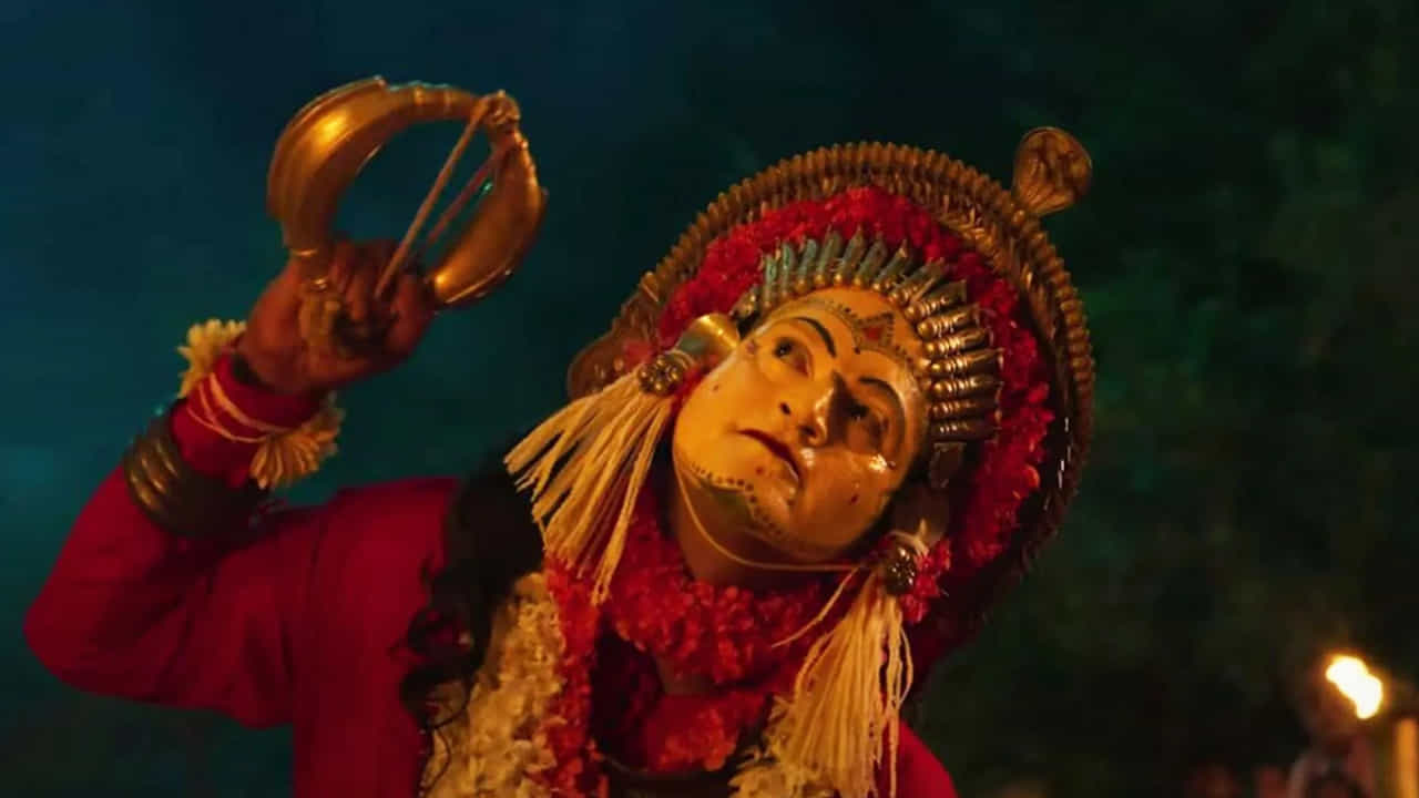 కాంతార సినిమా చూసినప్పుడు అంత పెద్ద హిట్ అవుతుందని ఎవ్వరూ అనుకోలేదు. పెట్టిన పెట్టుబడికి, వచ్చిన కలెక్షన్లకీ భూమీ, ఆకాశానికీ ఉన్నంత తేడా ఉంది. అందుకే డివైన్ బ్లాక్ బస్టర్ సినిమా అంటూ అందరూ మెచ్చుకున్నారు.