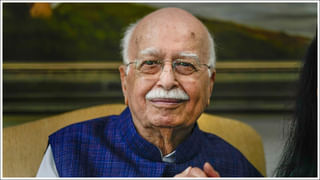 LK Advani: దేశ మాజీ ఉప ప్రధాని అద్వానీకి మళ్ళీ అస్వస్థత .. అపోలో ఆస్పత్రిలో చేరిక .. ఆరోగ్యం నిలకడగా ఉందని ప్రకటన