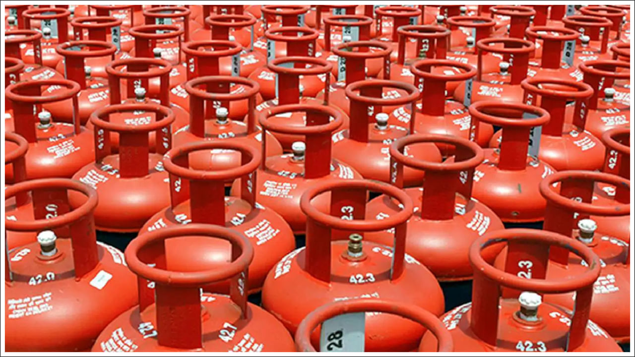 Gas Cylinder: గ్యాస్ సిలిండర్ గురించి ముఖ్యమైన ప్రకటన.. తప్పక తెలుసుకోండి!