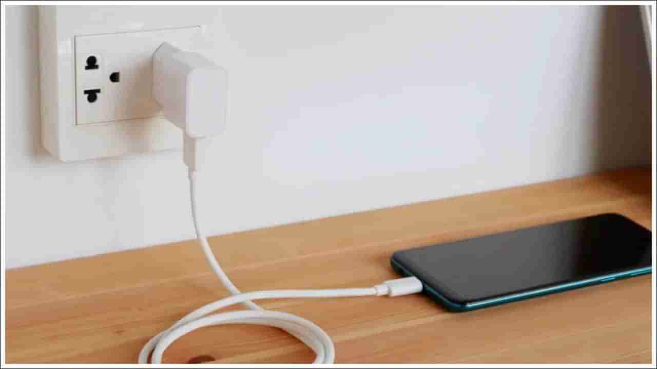 Smart Phone Charging: నిమిషాల్లోనే స్మార్ట్ ఫోన్ ఫుల్ ఛార్జింగ్.. ఎంఐ కంపెనీ సన్నాహాలు..