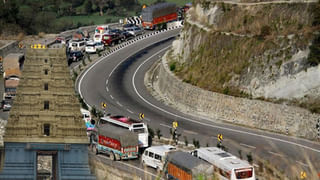 Telangana: ఒరేయ్ మిమ్మల్ని తగలెయ్య.. మనుషుల్ని బతకనివ్వరా..?