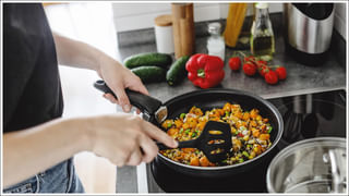 Backward Walking: ఎప్పుడూ ముందుకే కాదు.. రోజులో కాసేపు ఇలా ట్రై చేయండి.. సూపర్‌ బెనిఫిట్స్‌ పక్కా!