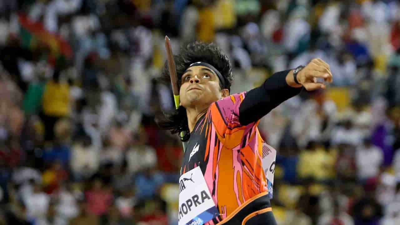 Neeraj Chopra: గోల్డెన్ బాయ్‌పైనే పసిడి ఆశలు.. ఒక్క అడుగు దూరంలో..