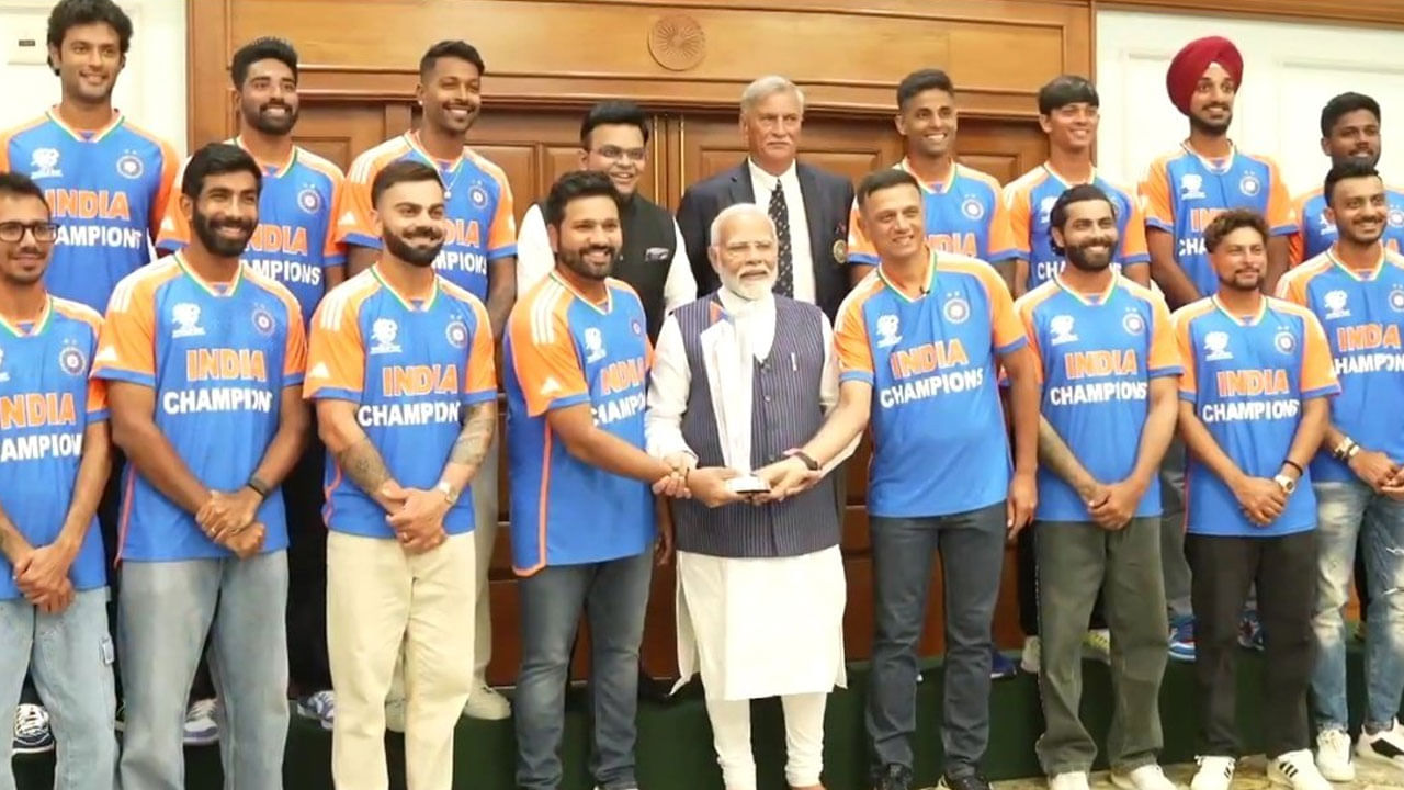 Pm Modi Team India
