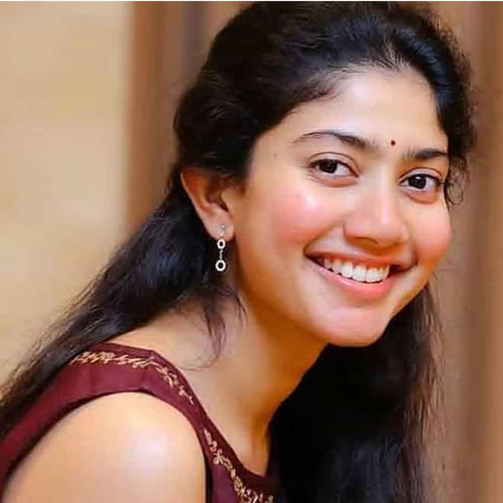ఫిదా సినిమా మొదలుకొని చివరిగా వచ్చిన విరాటపర్వం సినిమా వరకు సాయి పల్లవి అద్భుతమైన నటనను కనబరిచినిది. ప్రస్తుతం ఈ బ్యూటీ తండేల్ అనే సినిమాలో నటిస్తుంది. ఈ సినిమా షూటింగ్ శరవేగంగా జరుగుతుంది.