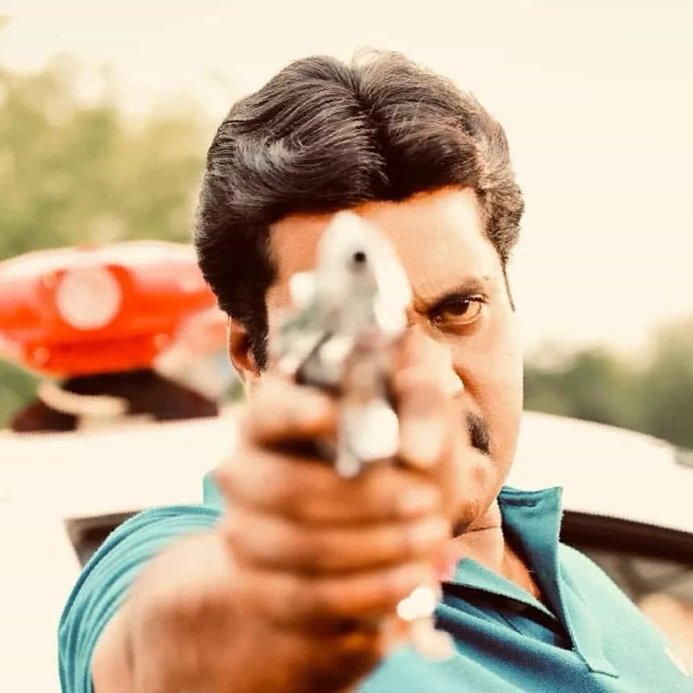 తమిళ ఇండస్ట్రీలో మంచి పేరు రావటంతో మలయాళ సినిమా పిలిచి మరీ ఆఫర్ ఇచ్చింది. మలయాళ మెగాస్టార్ మమ్ముట్టి సినిమాతో విలన్గా మాలీవుడ్ ఎంట్రీ ఇచ్చారు సునీల్. యాక్షన్ ఎంటర్టైనర్గా తెరకెక్కిన టర్బో సినిమాతో మలయాళ ప్రేక్షకులను కూడా మెప్పించారు.
