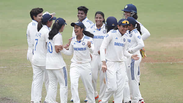 IND vs SA: 10 వికెట్లతో స్నేహ్ రాణా సంచలనం.. ఏకైక టెస్టులో సౌతాఫ్రికాను చిత్తు చేసిన టీమిండియా