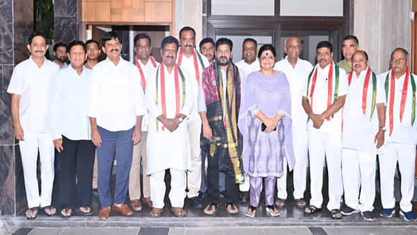 Congress Focus on Council: సీఎం రేవంత్ రెడ్డి కొత్త స్కెచ్.. కాంగ్రెస్లో బీఆర్ఎస్ఎల్పీ విలీనం అవుతుందా..!