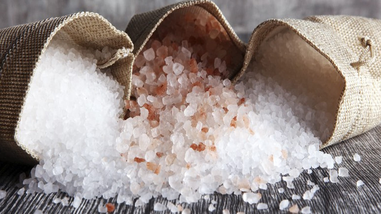 Sea Salt vs Table Salt: ఉప్పులో ఎన్ని రకాలు ఉన్నాయో తెలుసా? ఆరోగ్యానికి ...