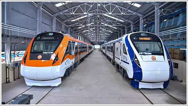 Vande Bharat Train: దేశంలో మరో 4 కొత్త వందే భారత్ ఎక్స్ప్రెస్ రైళ్లు.. ఈ రూట్లలో ప్రారంభం