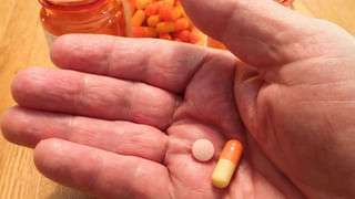 Pregnancy: గర్భధారణ సమయంలో చేతులు, కాళ్ళు ఎందుకు ఉబ్బుతాయి? నివారణ చర్యలు ఏంటి?