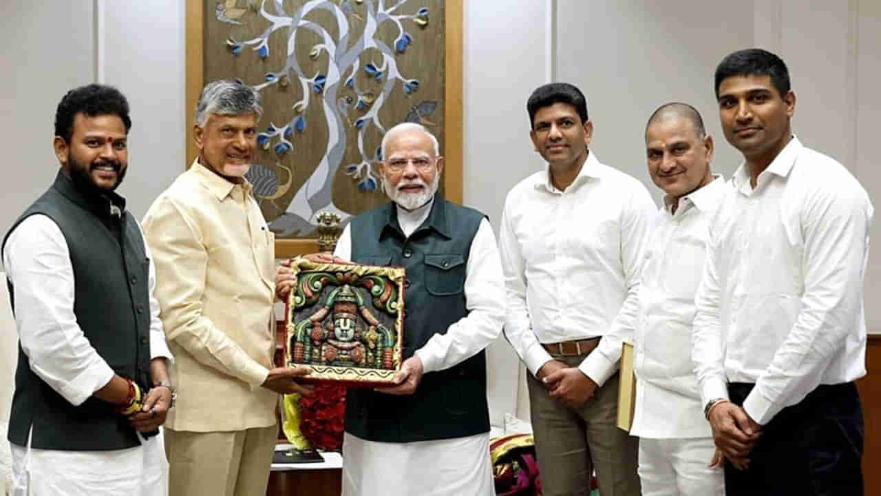 Chandrababu Delhi Tour: ఢిల్లీలో సీఎం చంద్రబాబు బిజీబిజీ.. ప్రధాని మోదీతో సుదీర్ఘ చర్చలు..!