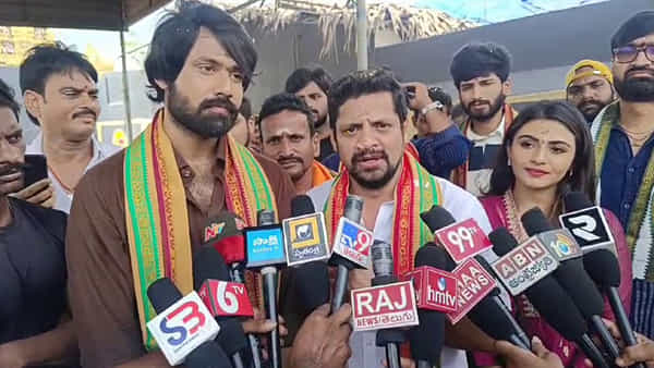 Watch: ఫిల్మ్ హబ్గా మారిన పవన్ అడ్డా.. పిఠాపురానికి సినిమా వాళ్ల క్యూ