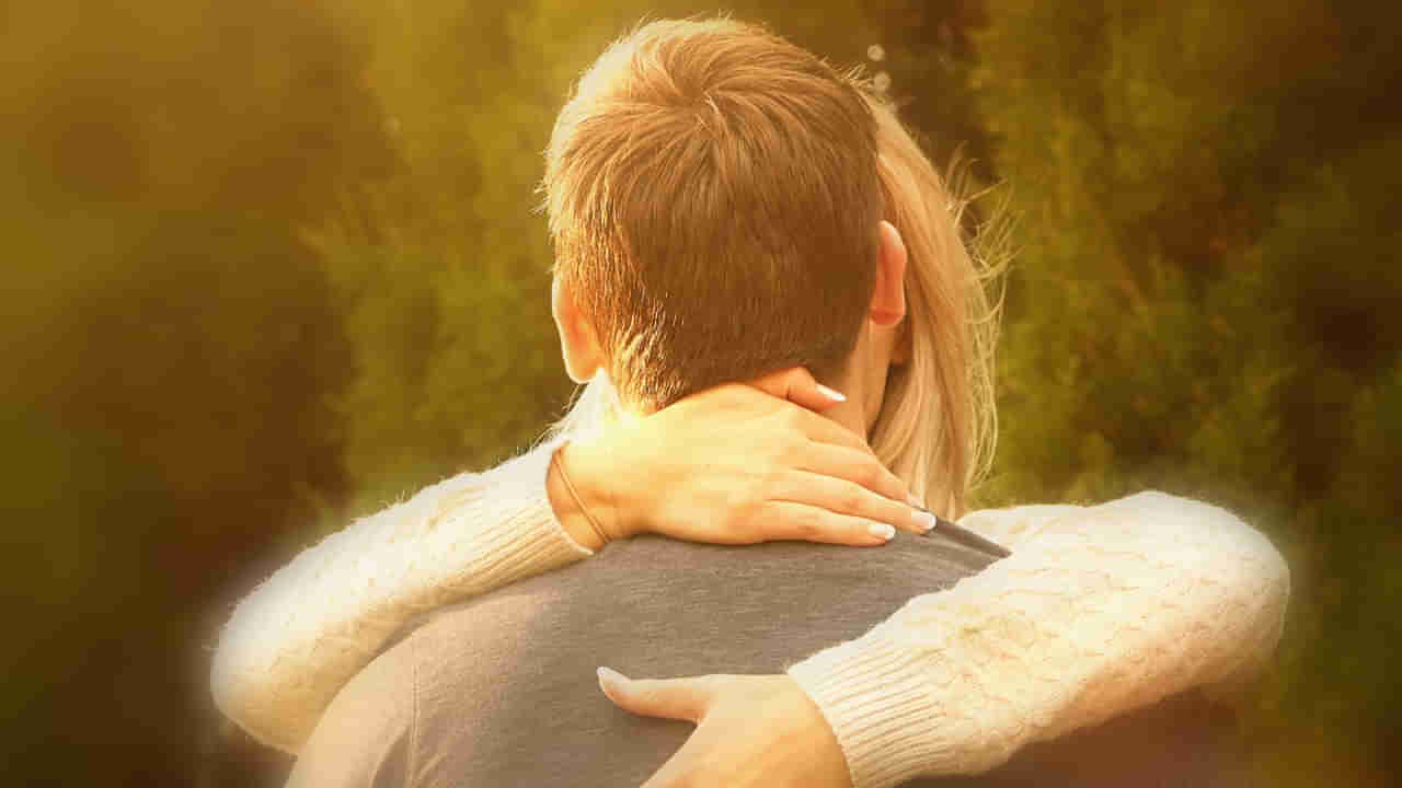 Dream: లైంగిక కోరికల గురించి కలలు వస్తున్నాయా.? దాని అర్థం ఏంటో తెలుసా?