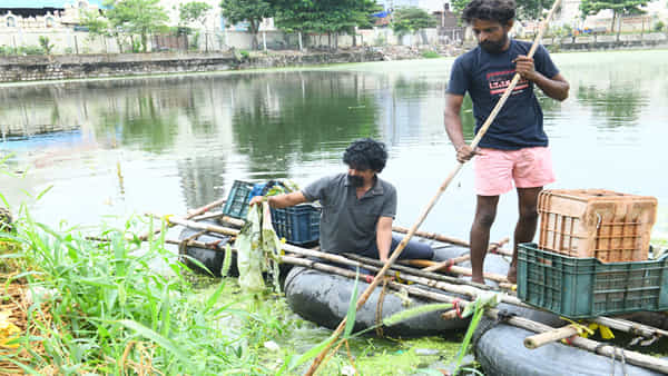 Andhra Pradesh: చెరువుపై చిన్ననాటి మమకారం.. రూపురేఖలు మార్చేలా చేసింది.. !