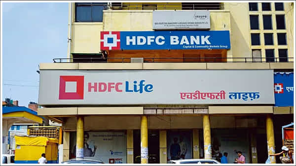 HDFC Life Penalty: హెచ్డీఎఫ్సీ లైఫ్కి 2 కోట్ల జరిమానా.. కారణం ఏంటో తెలుసా?