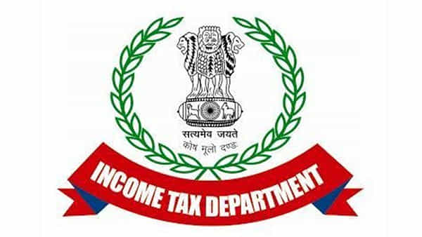 Income Tax: ఇన్కమ్ ట్యాక్స్ పేరుతో నోటీసులు వచ్చాయా.? తొందరపడ్డారో అంతే సంగతులు