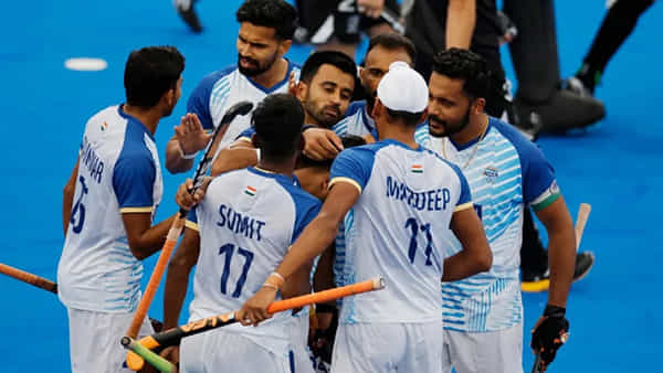 Paris Olympics 2024: సెమీస్కు దూసుకెళ్లిన భారత హాకీ జట్టు.. పతకానికి ఒక్క అడుగు దూరంలో..