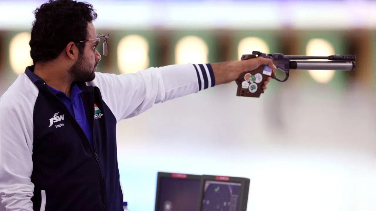 Paris Paralympics 2024: రెండో రోజు అదరగొట్టిన భారత అథ్లెట్లు.. షూటింగ్లో నాలుగో పతకం.. Paris Paralympics 2024: రెండో రోజు అదరగొట్టిన భారత అథ్లెట్లు.. షూటింగ్లో నాలుగో పతకం..