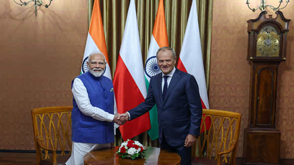 PM Modi: పశ్చిమాసియాలో యుద్ధం ఆందోళన కలిగిస్తోంది.. చర్చలతోనే పరిష్కారంః ప్రధాని మోదీ