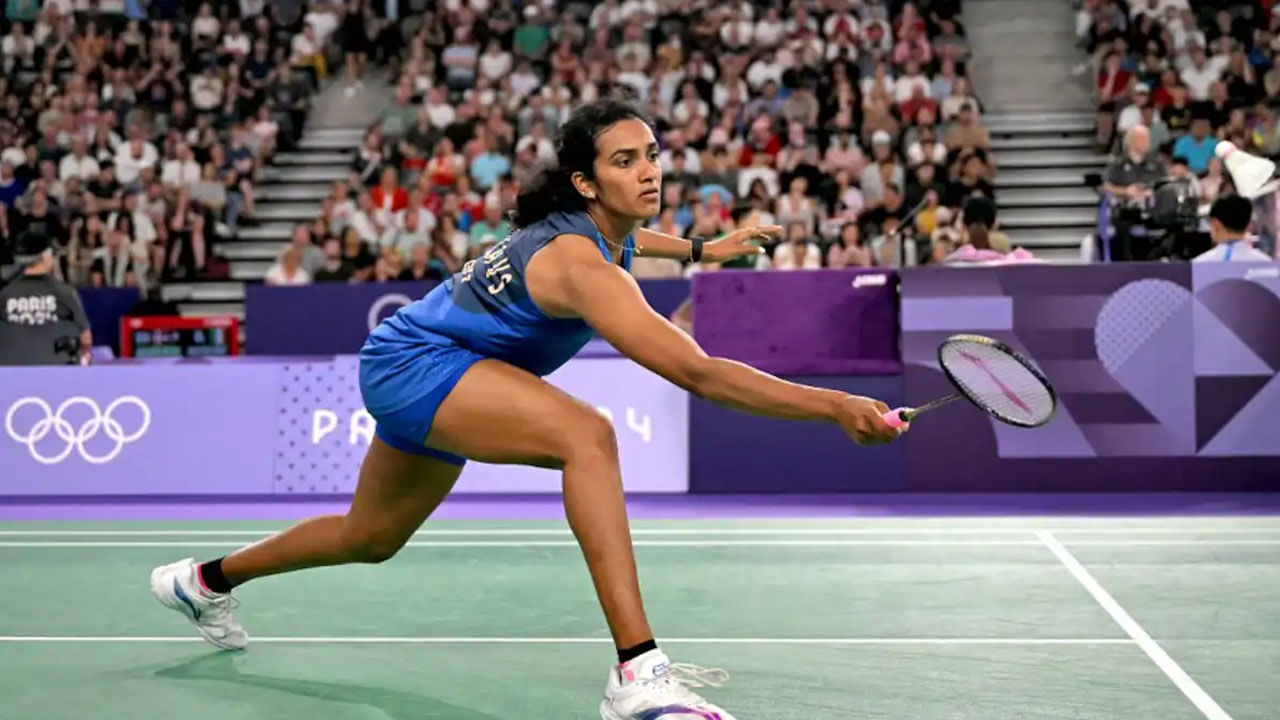 PV Sindhu: చరిత్ర సృష్టించడంలో పీవీ సింధు విఫలం.. ప్రీ క్వార్టర్స్‌లో ఓటమి.. పతకం లేకుండానే పారిస్ నుంచి రిటన్