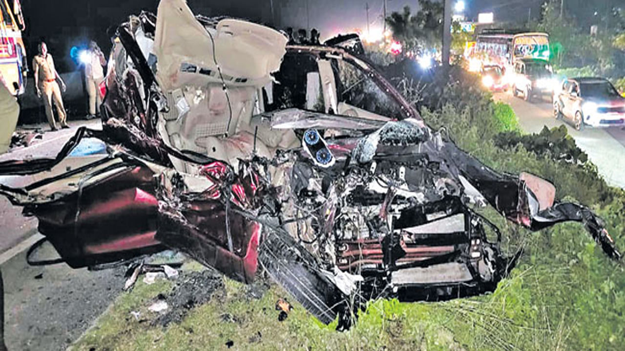 Road Accident: దైవదర్శనానికి వెళ్లి వస్తుండగా దూసుకొచ్చిన మృత్యువు.. ఐదుగురు తెలుగు విద్యార్థులు మృతి