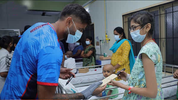 Team India: దులీప్ ట్రోఫీకి ముందే టీమిండియాకు బిగ్షాక్.. గాయపడిన స్టార్ ప్లేయర్.. బంగ్లా సిరీస్కు డౌట్?