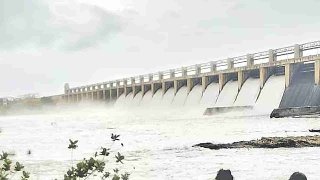 Tungabhadra Dam: తుంగభద్ర డ్యామ్‌ గేటు మరామత్తులు మొదలు.. తాత్కాలిక గేటు అమర్చేందుకు తీవ్ర ప్రయత్నాలు