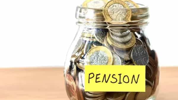 ULIP pension plan: రిటైర్మెంట్ తర్వాత కూడా ప్రతినెలా ఆదాయం కావాలా..? ఈ పెన్షన్ ప్లాన్తో ఎంతో ప్రయోజనం